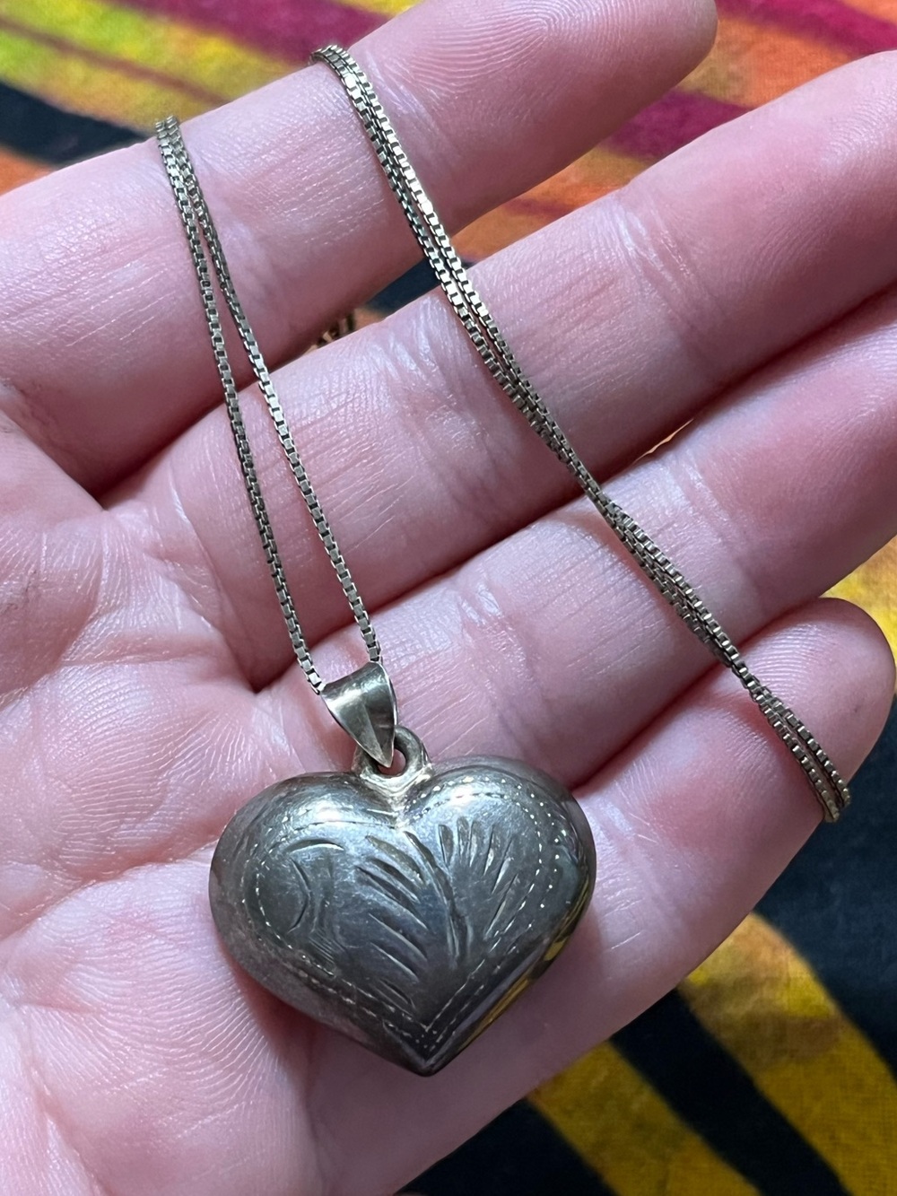 Vintage Sterling Silver 925 Etched Puffy Heart Pendant Necklace